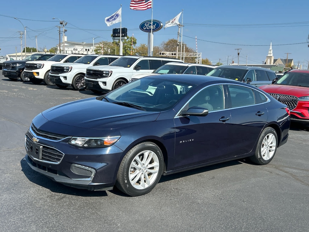 Used 2017 Chevrolet Malibu LT Sdn