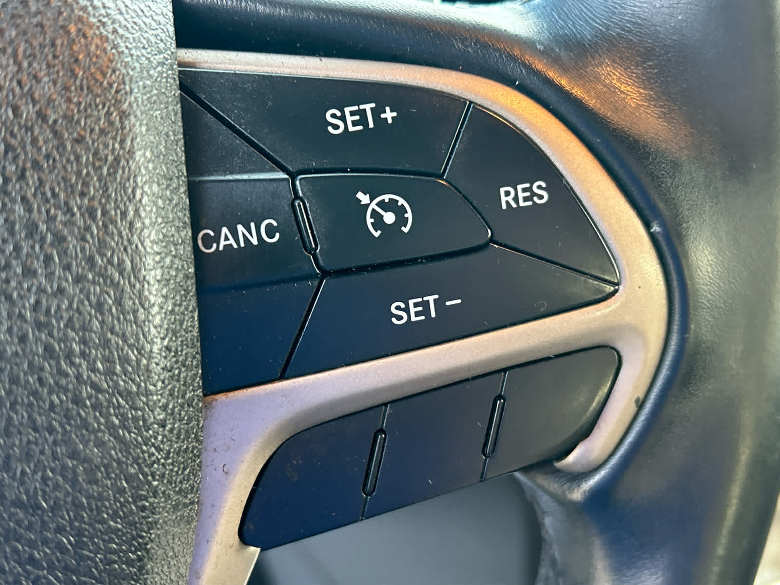 2014 Jeep Grand Cherokee Laredo - Photo 17