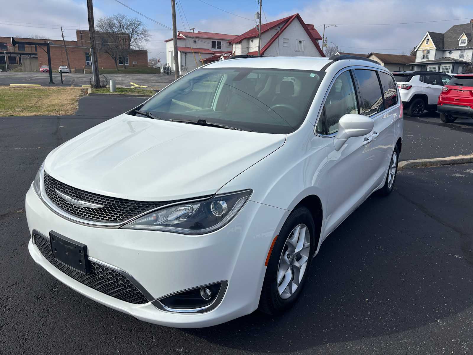 2018 Chrysler Pacifica Touring Plus's photo