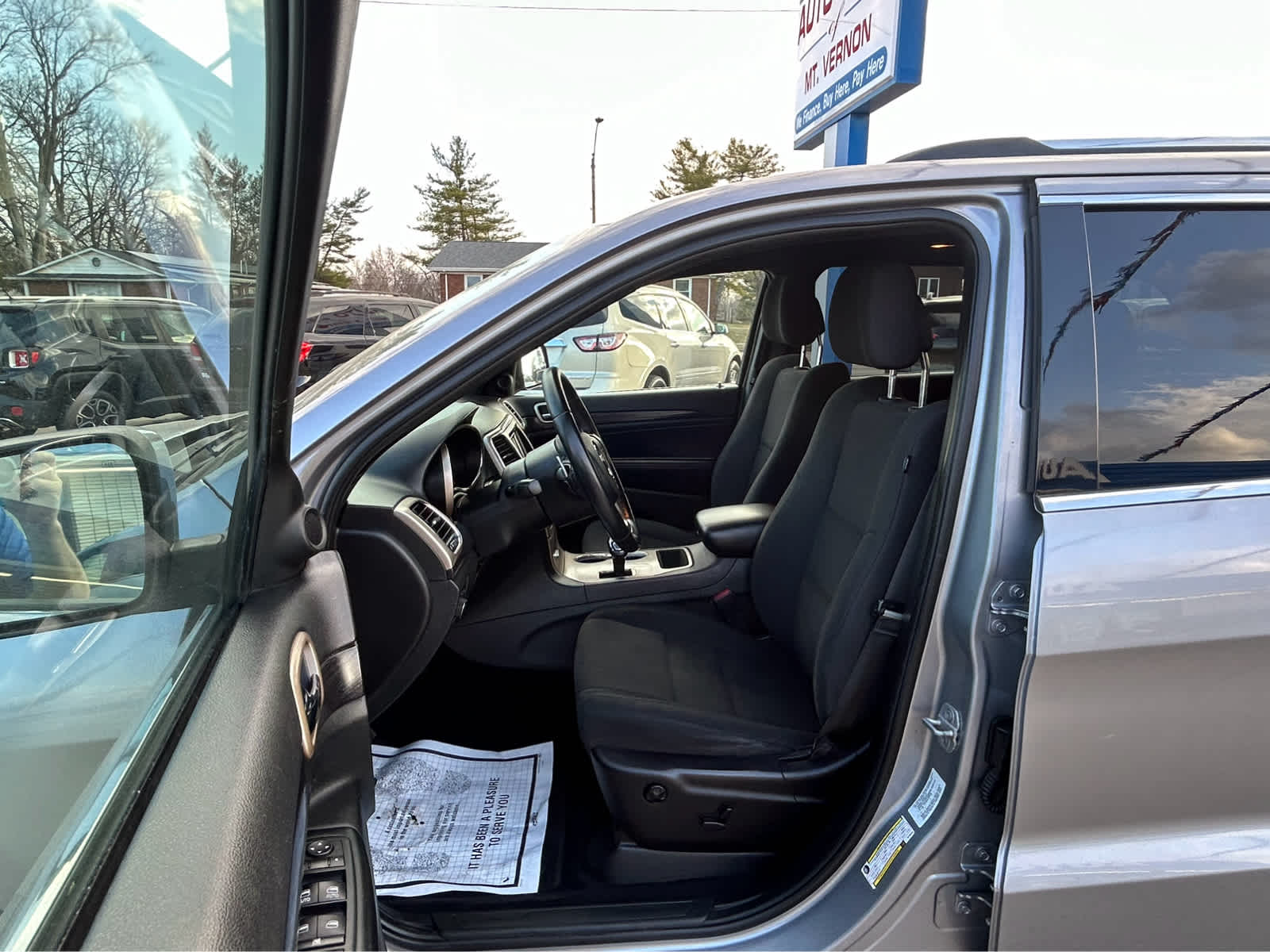 2014 Jeep Grand Cherokee Laredo - Photo 12