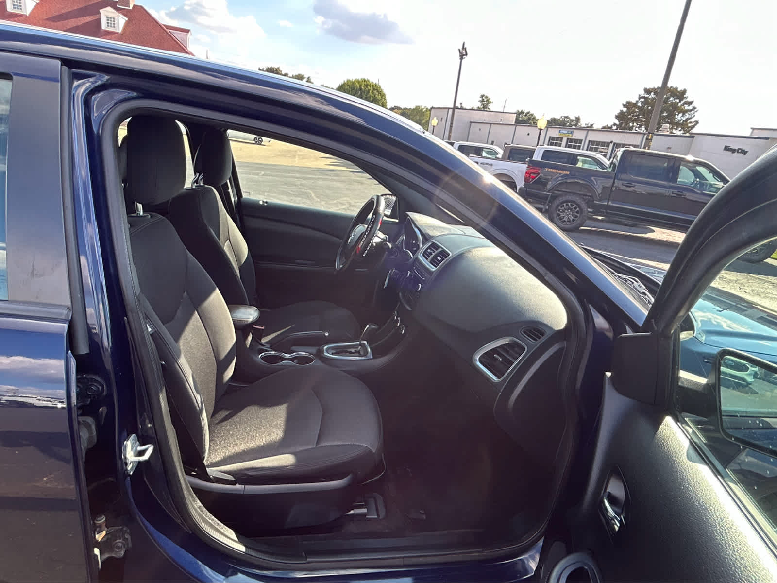 2013 Dodge Avenger SE - Photo 11