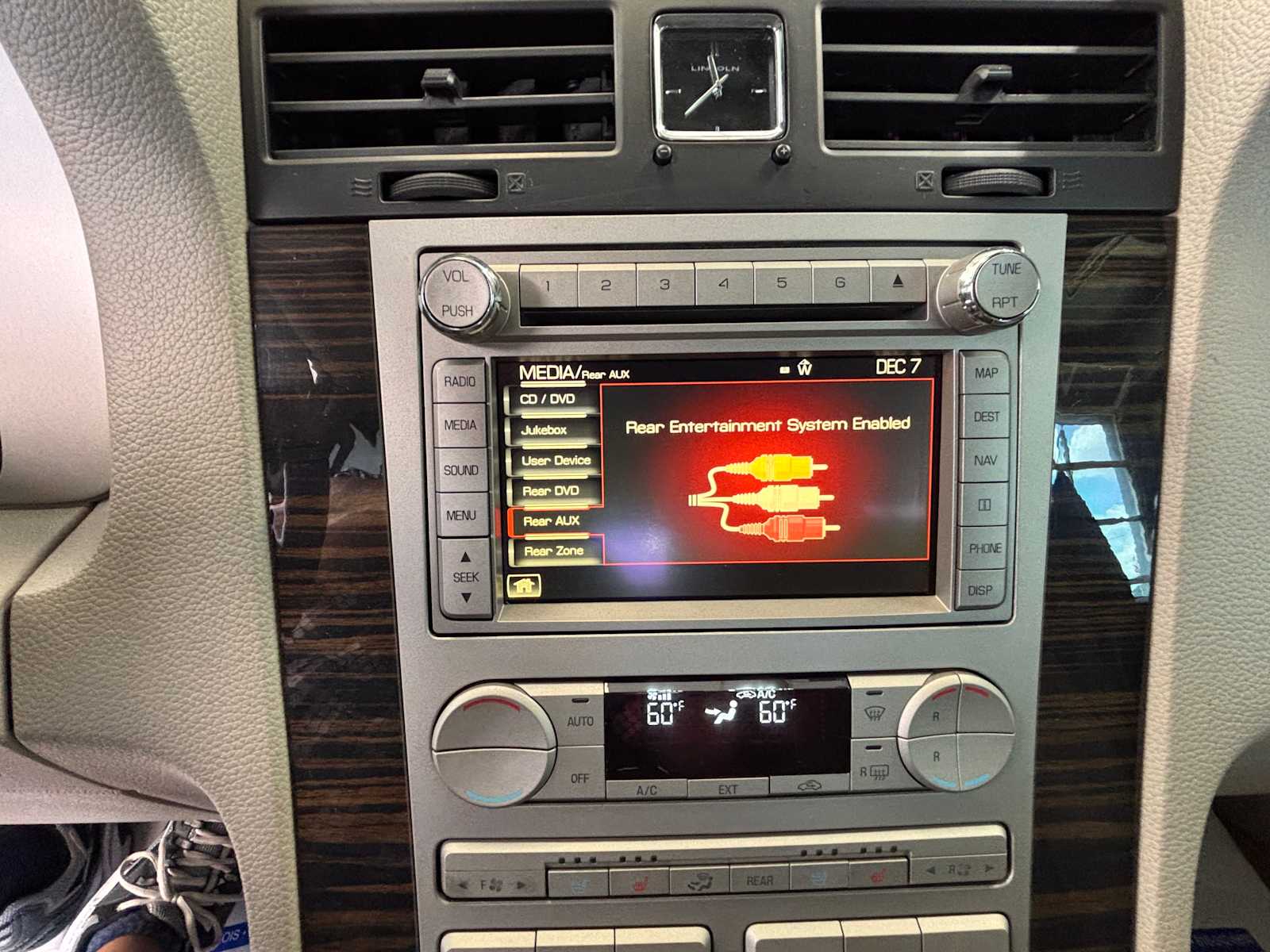 2010 Lincoln Navigator Base - Photo 33