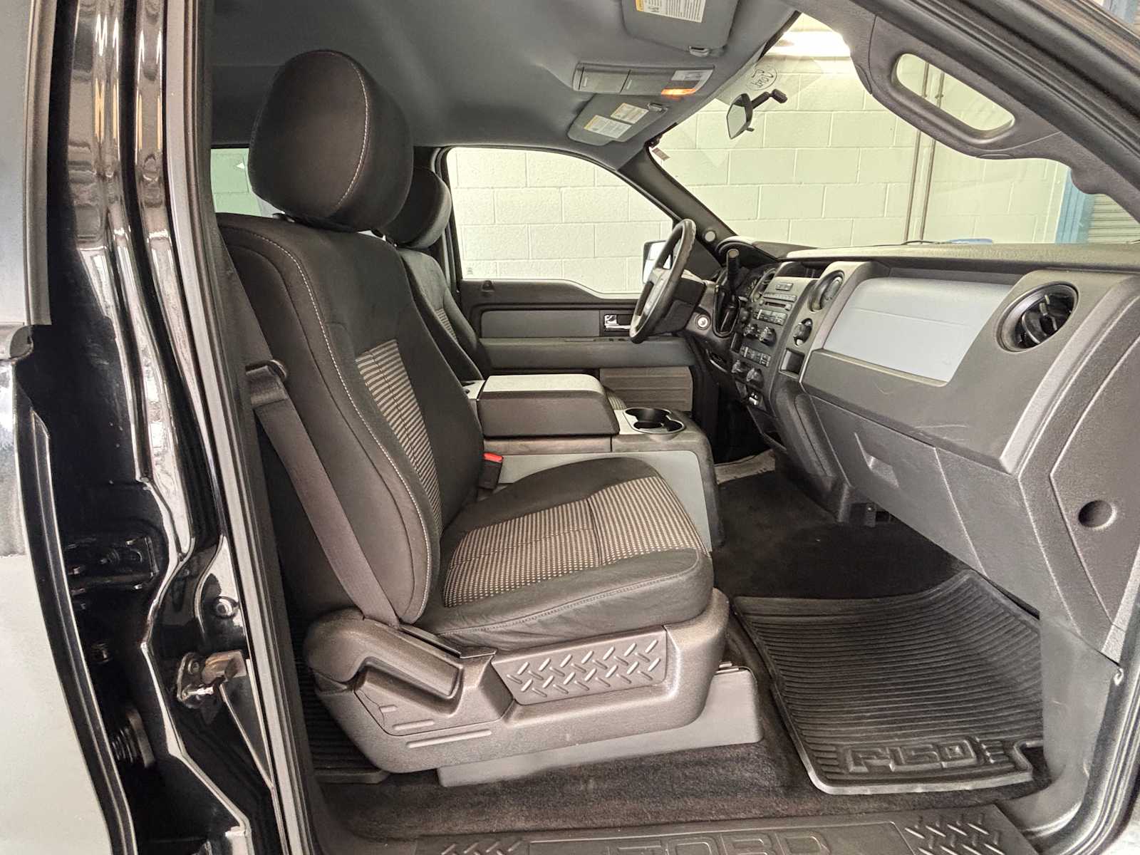 2014 Ford F-150 STX - Photo 12