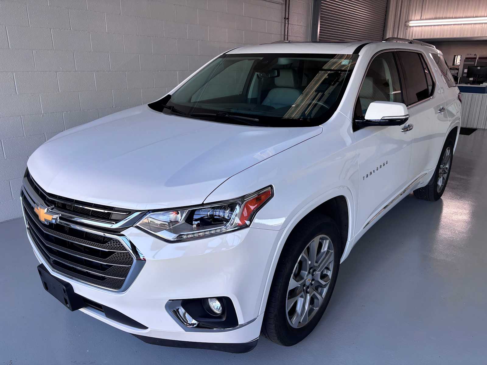 2020 Chevrolet Traverse FWD Premier's photo