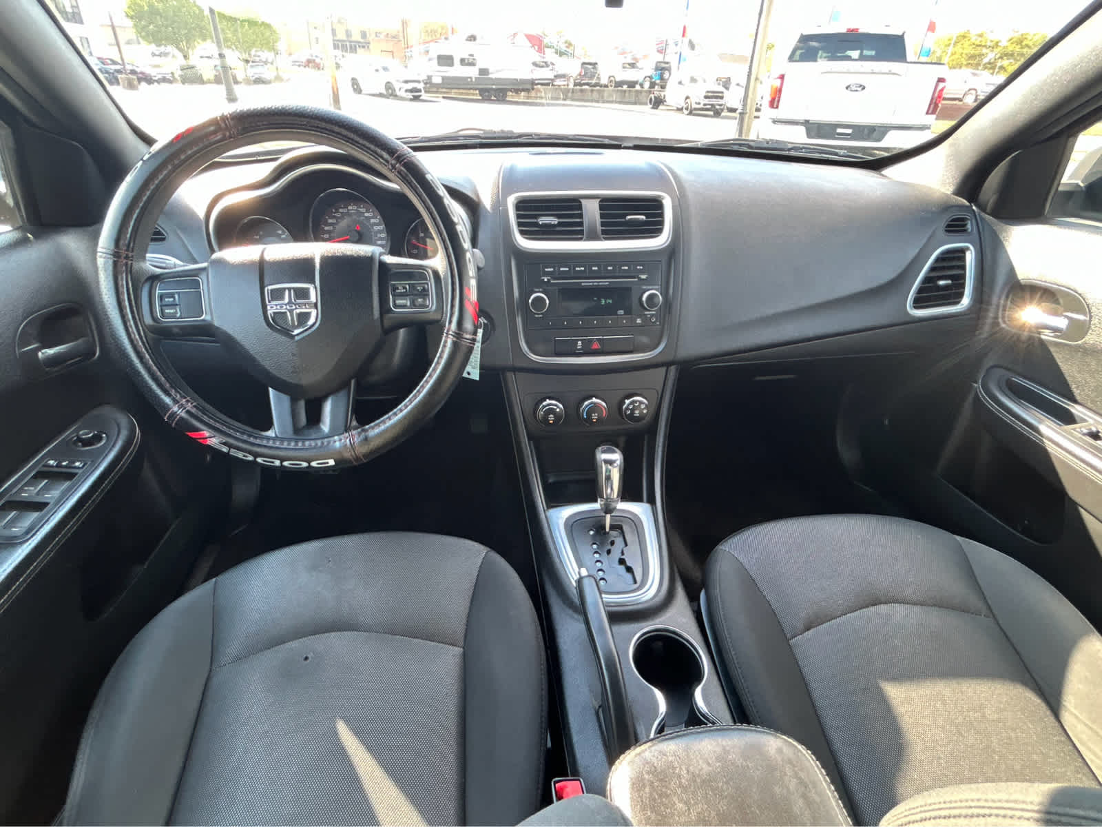 2013 Dodge Avenger SE - Photo 9