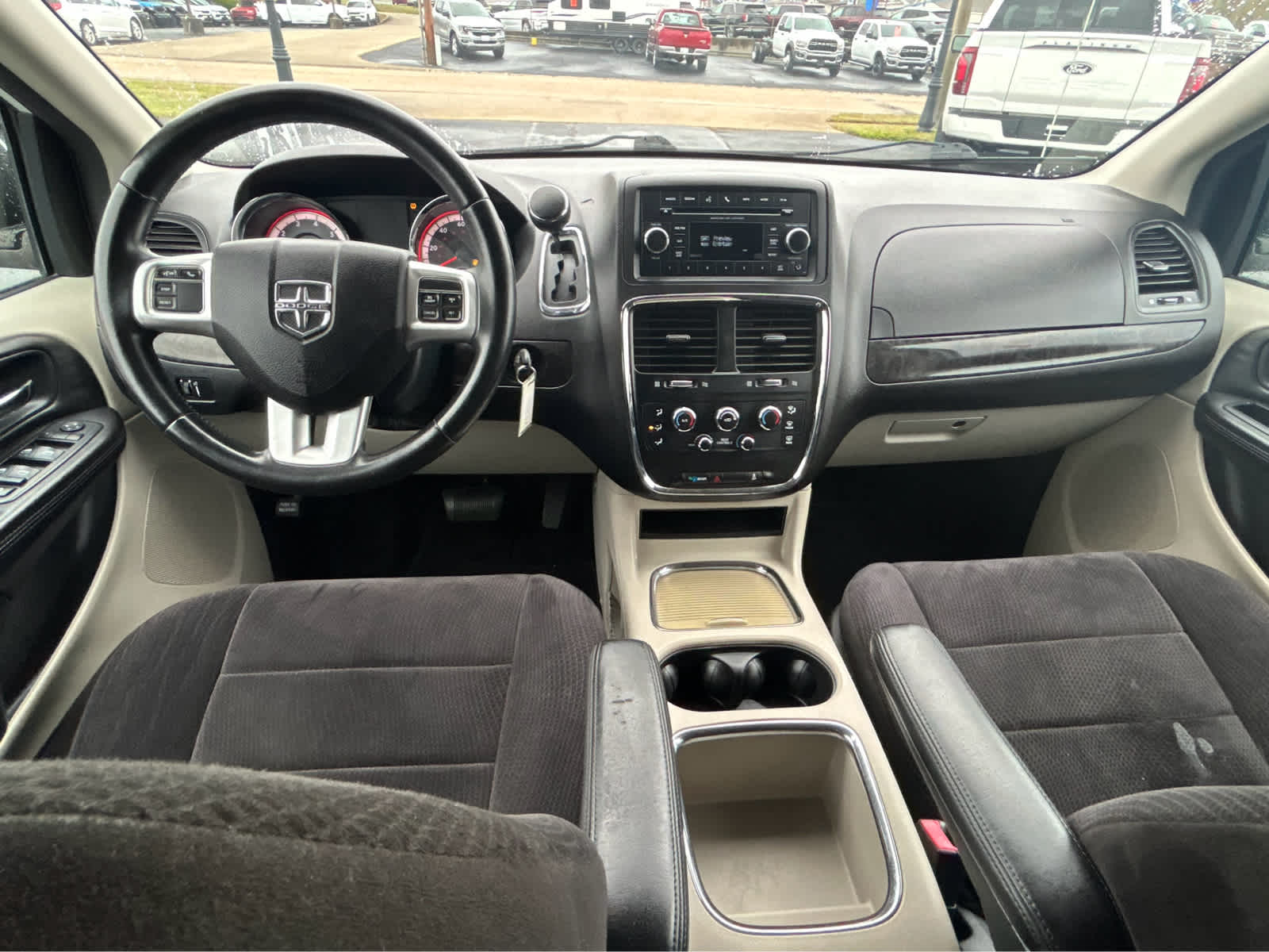 2014 Dodge Grand Caravan SXT - Photo 16