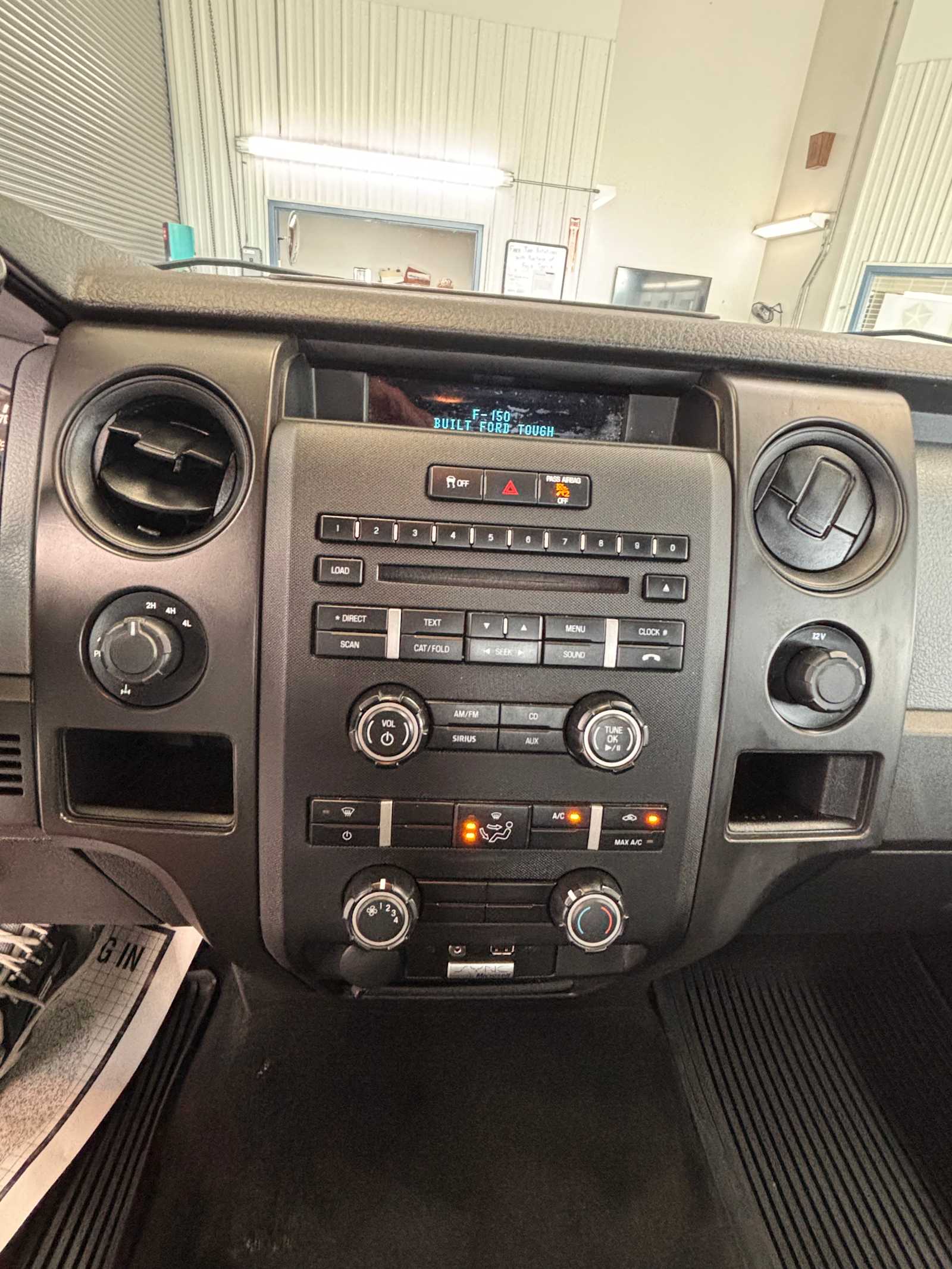 2014 Ford F-150 STX - Photo 23