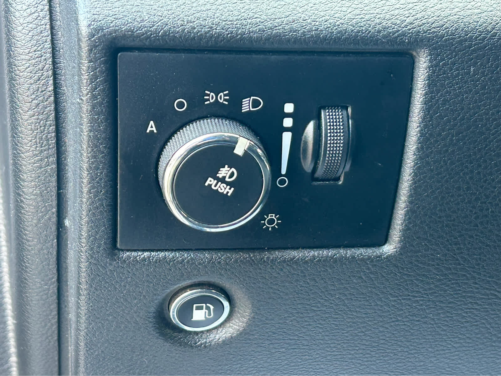 2014 Jeep Grand Cherokee Laredo - Photo 16