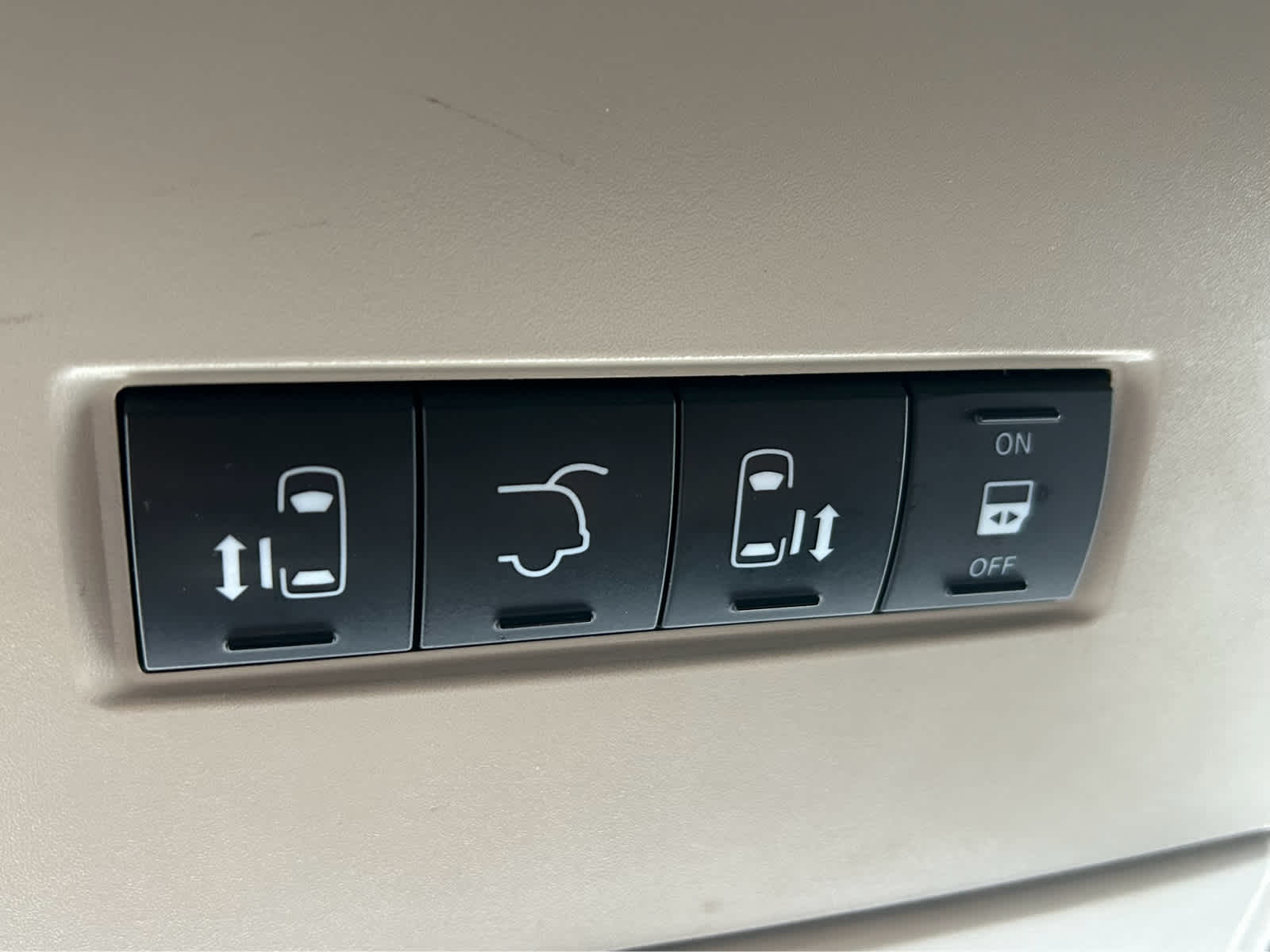 2014 Dodge Grand Caravan SXT - Photo 32