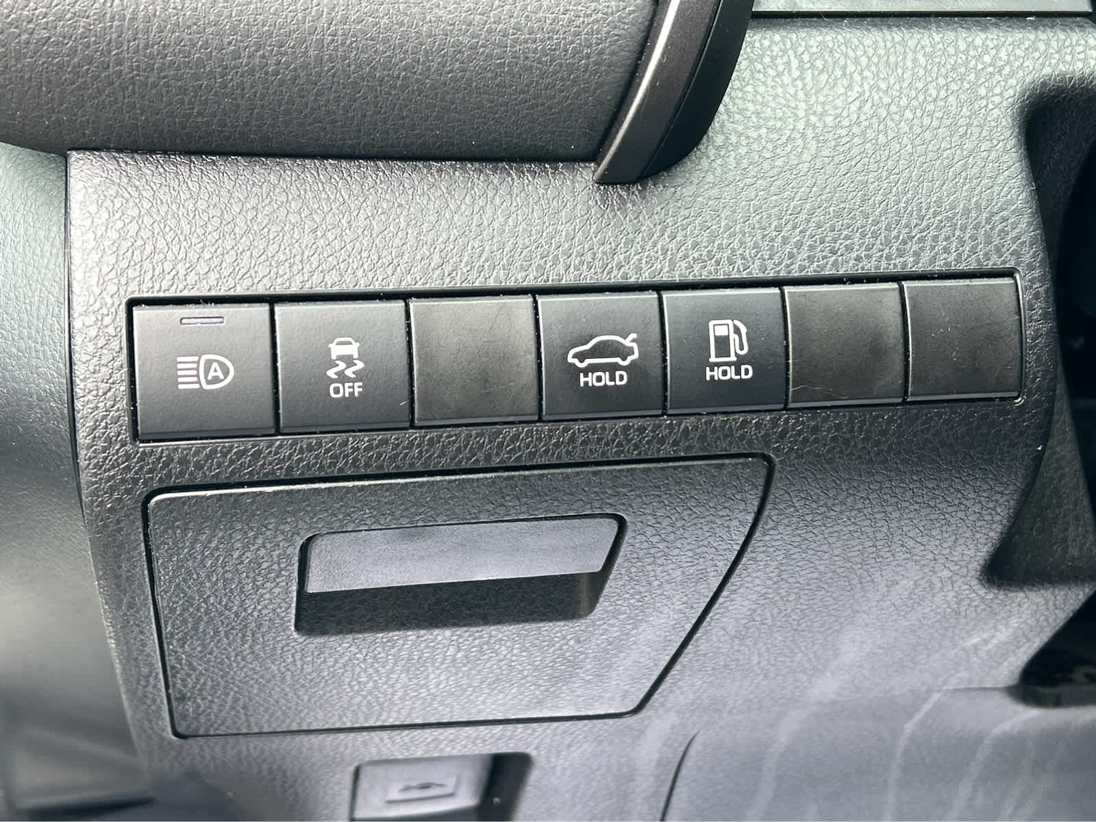 2023 Toyota Camry SE - Photo 15