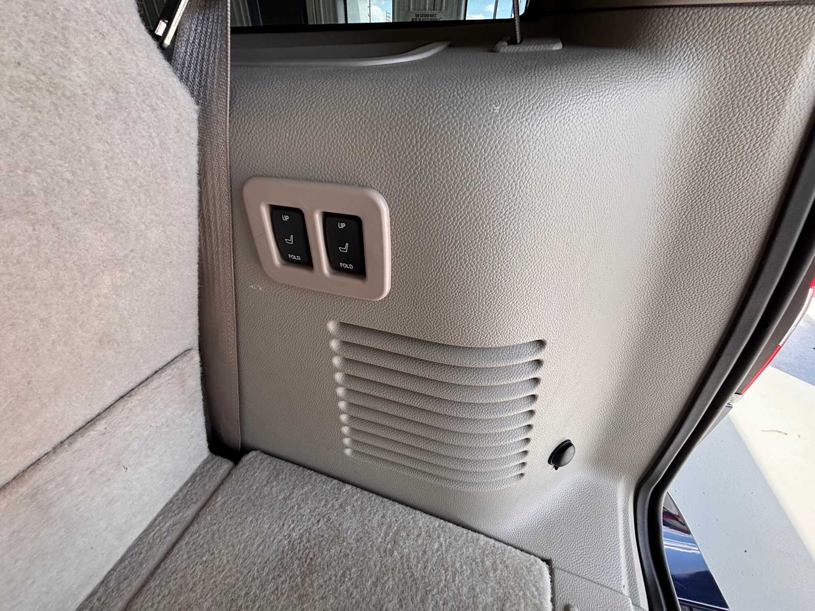 2010 Lincoln Navigator Base - Photo 13