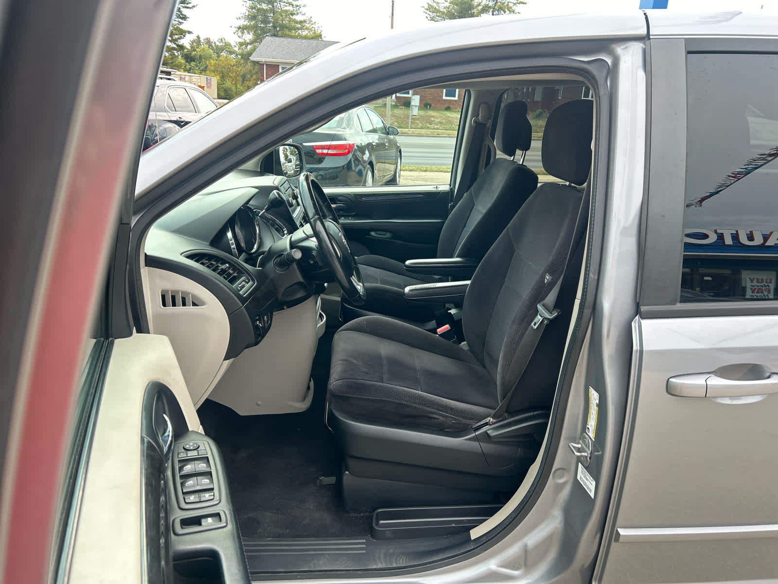 2014 Dodge Grand Caravan SE - Photo 14