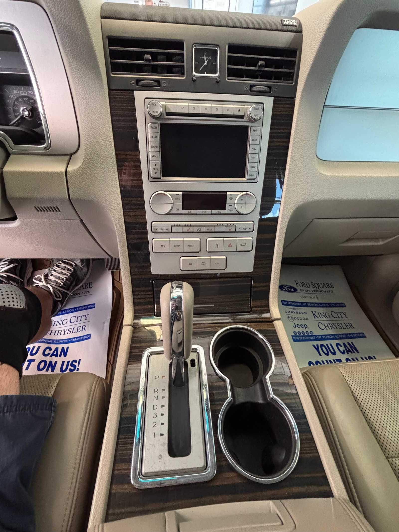2010 Lincoln Navigator Base - Photo 29