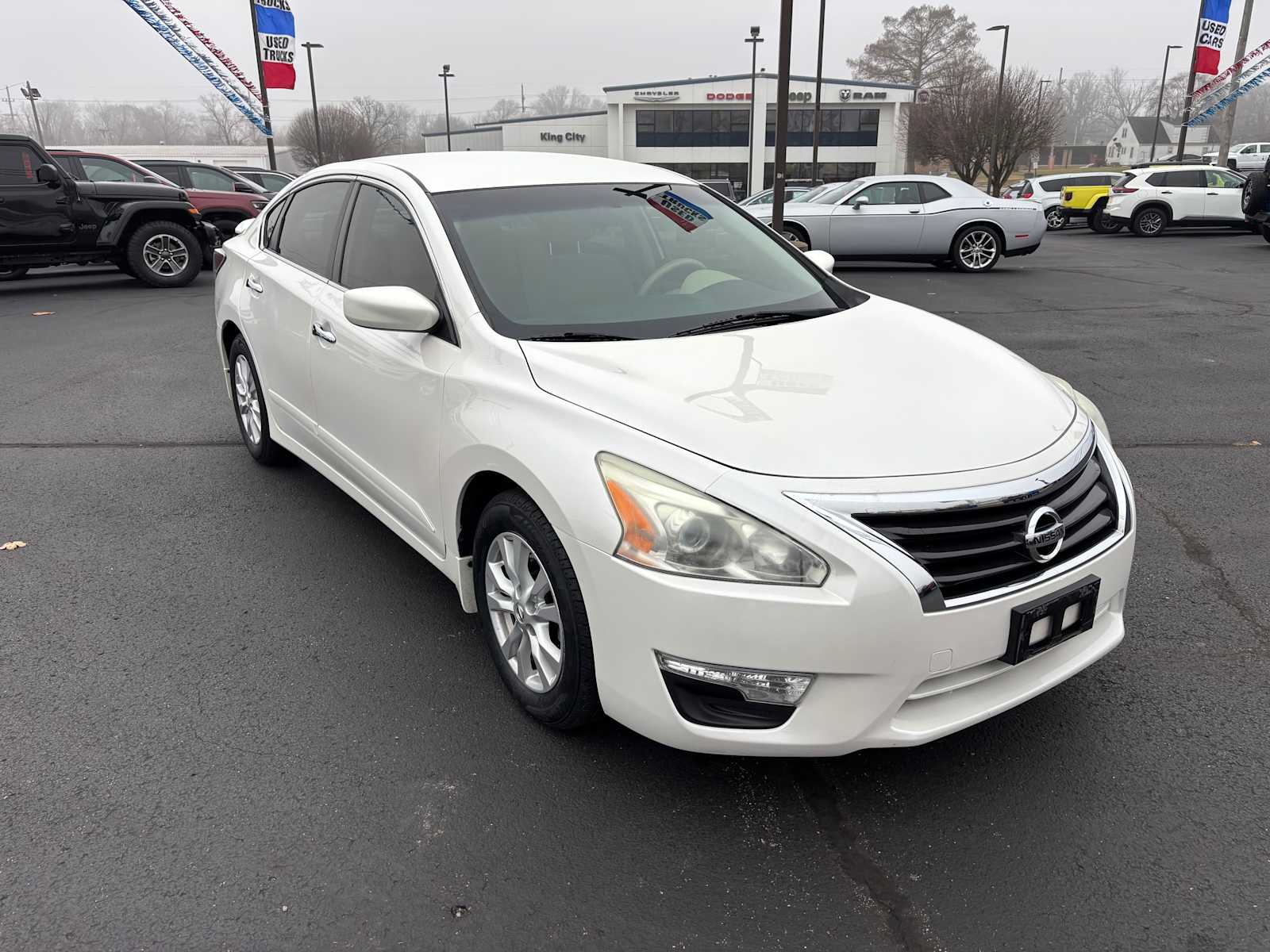 2014 Nissan Altima S's photo