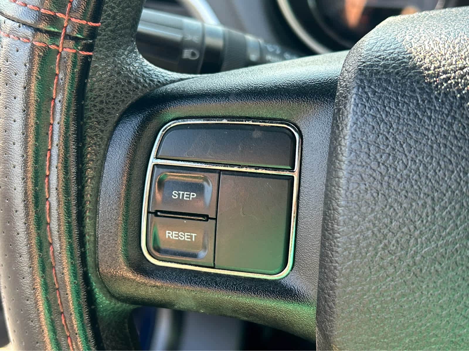 2013 Dodge Avenger SE - Photo 16