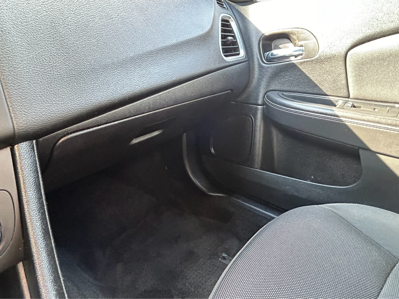 2013 Dodge Avenger SE - Photo 27