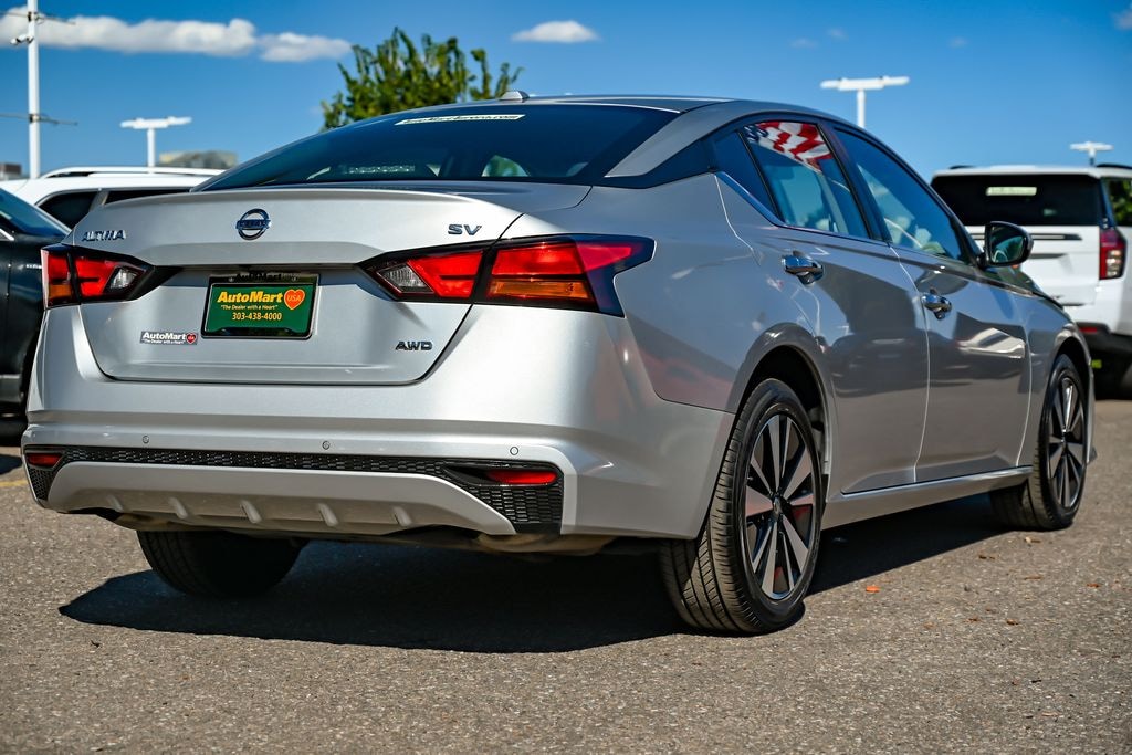 Used 2022 Nissan Altima 2.5 SV Sedan