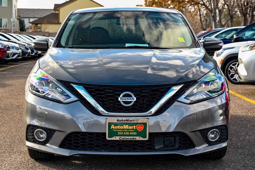 2019 Nissan Sentra SR photo 2