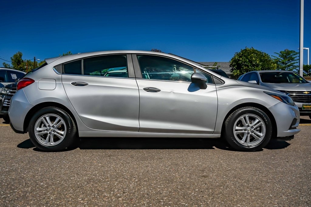Used 2017 Chevrolet Cruze LT Auto Hatchback