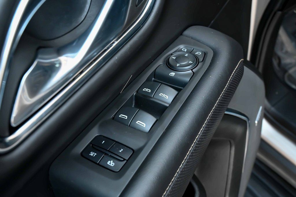 2023 GMC Yukon XL SLT - Photo 12