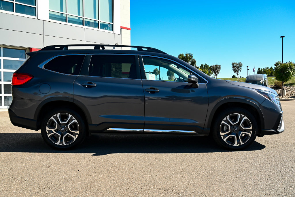 Used 2023 Subaru Ascent Limited 7-Passenger SUV