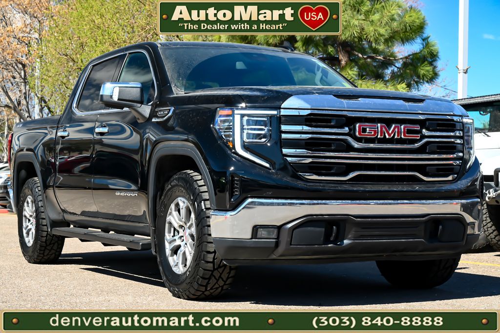 2025 GMC Sierra 4WD Crew Cab Short Box SLT's photo