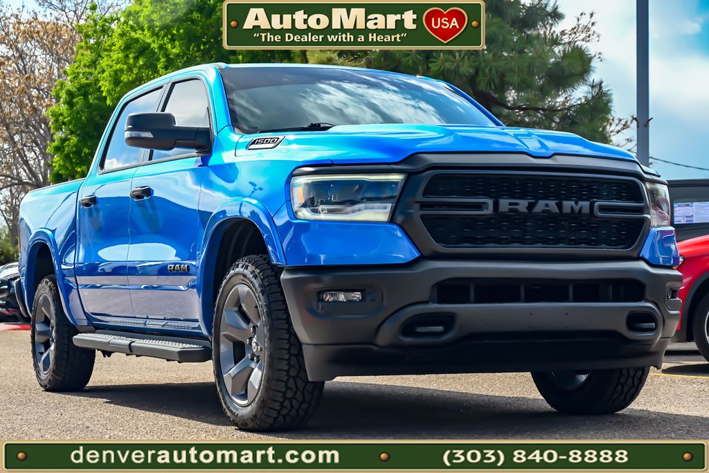 2023 RAM 1500 Big Horn/Lone Star 4x4 Crew Cab 5'7's photo