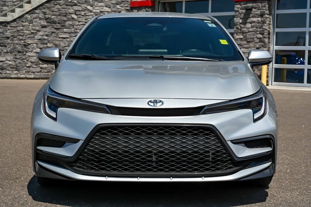 2024 Toyota Corolla SE photo 2