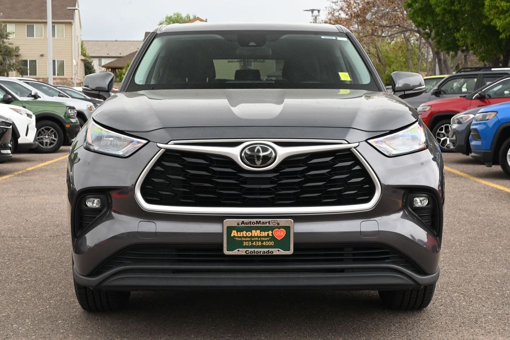 Used 2020 Toyota Highlander LE SUV