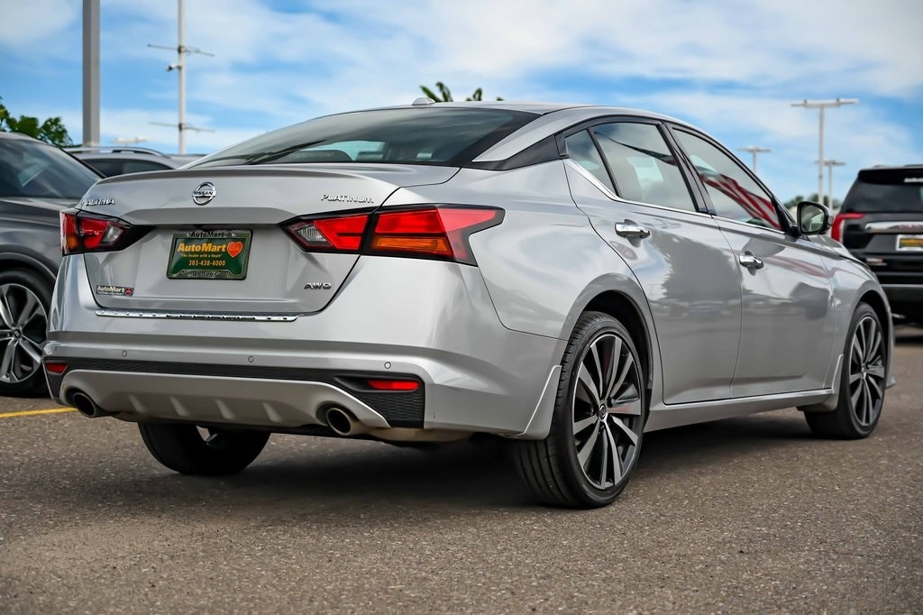Used 2022 Nissan Altima 2.5 Platinum Sedan
