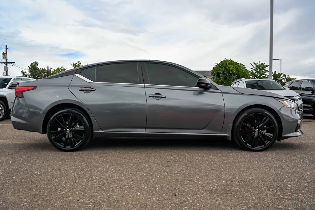 2022 Nissan Altima 2.5 photo 3