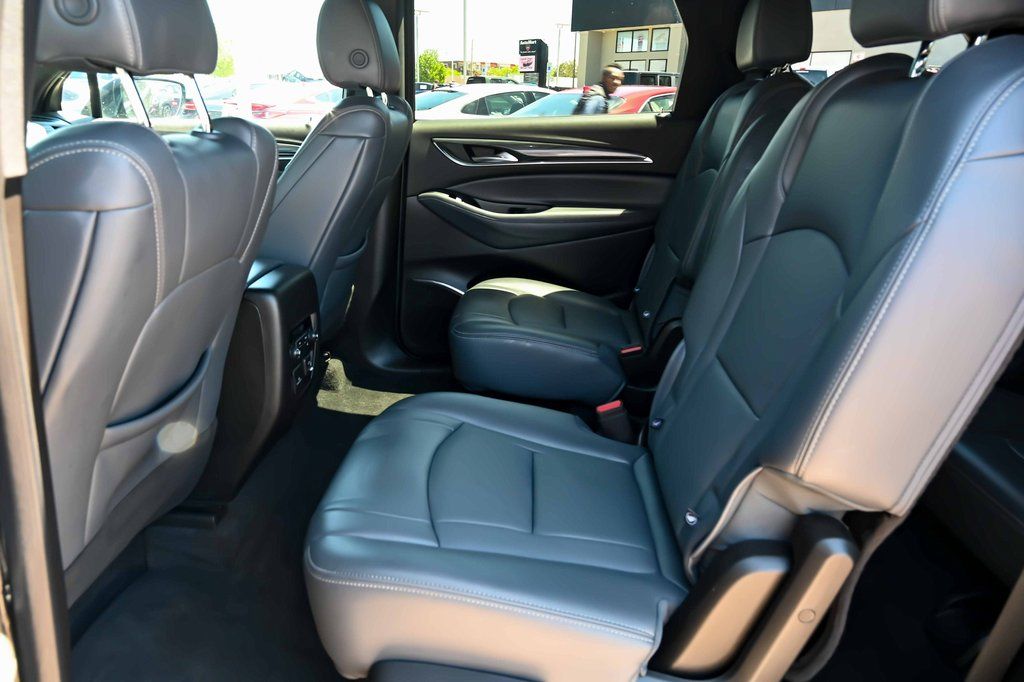 2024 Buick Enclave Premium - Photo 18