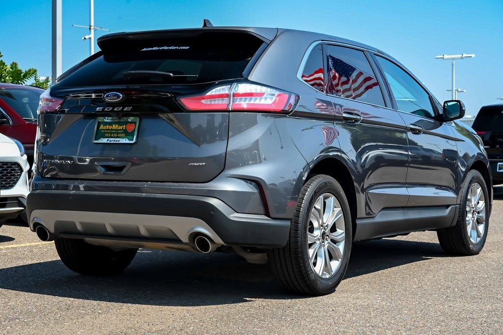 2024 Ford Edge Titanium photo 4