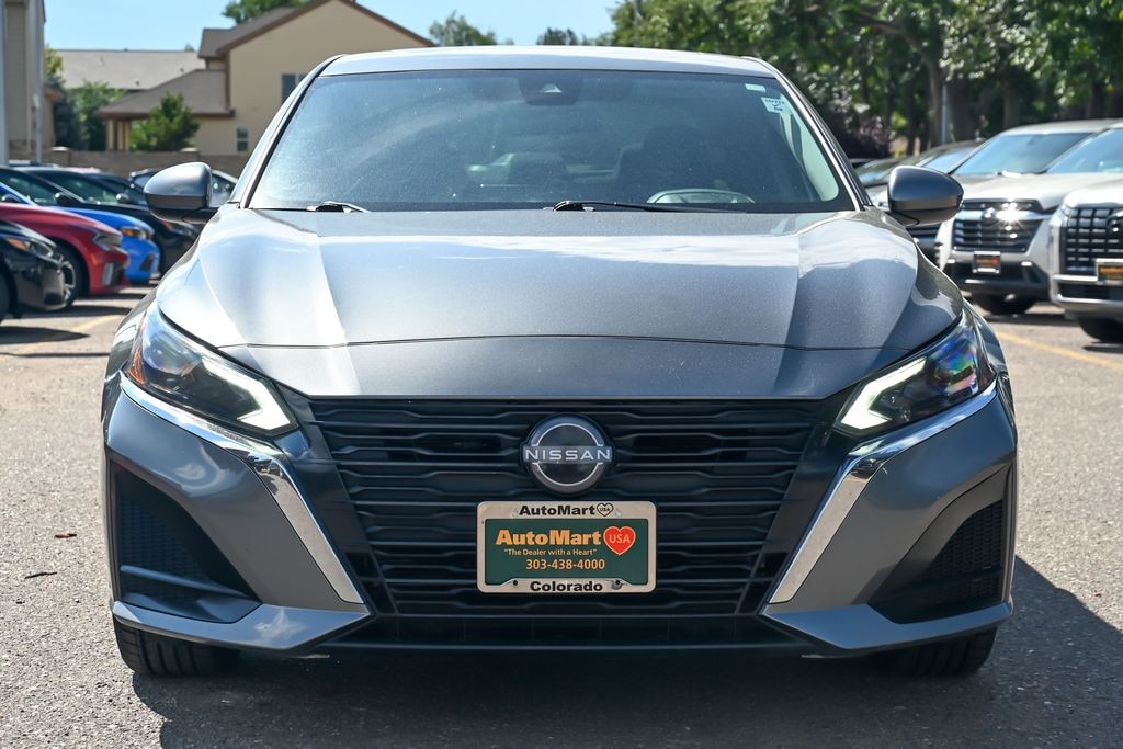 Used 2023 Nissan Altima 2.5 SV Sedan
