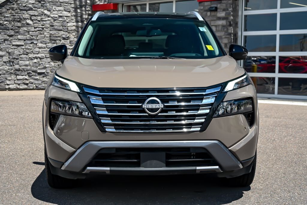 Used 2025 Nissan Rogue SL SUV