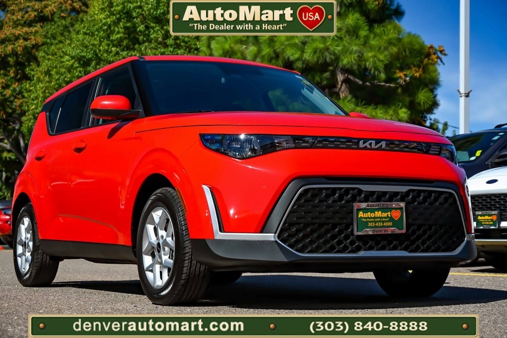 Used 2024 Kia Soul LX Hatchback