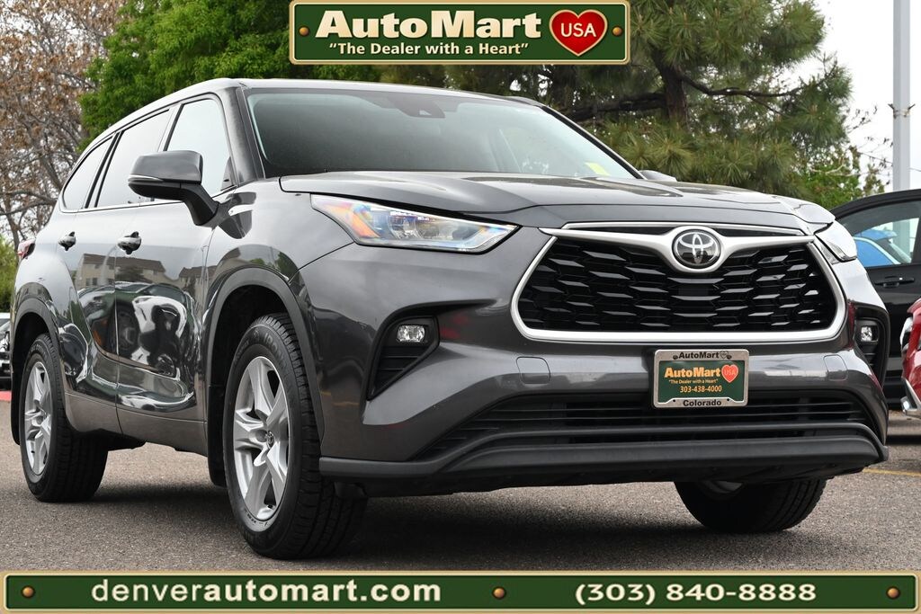Used 2020 Toyota Highlander LE SUV