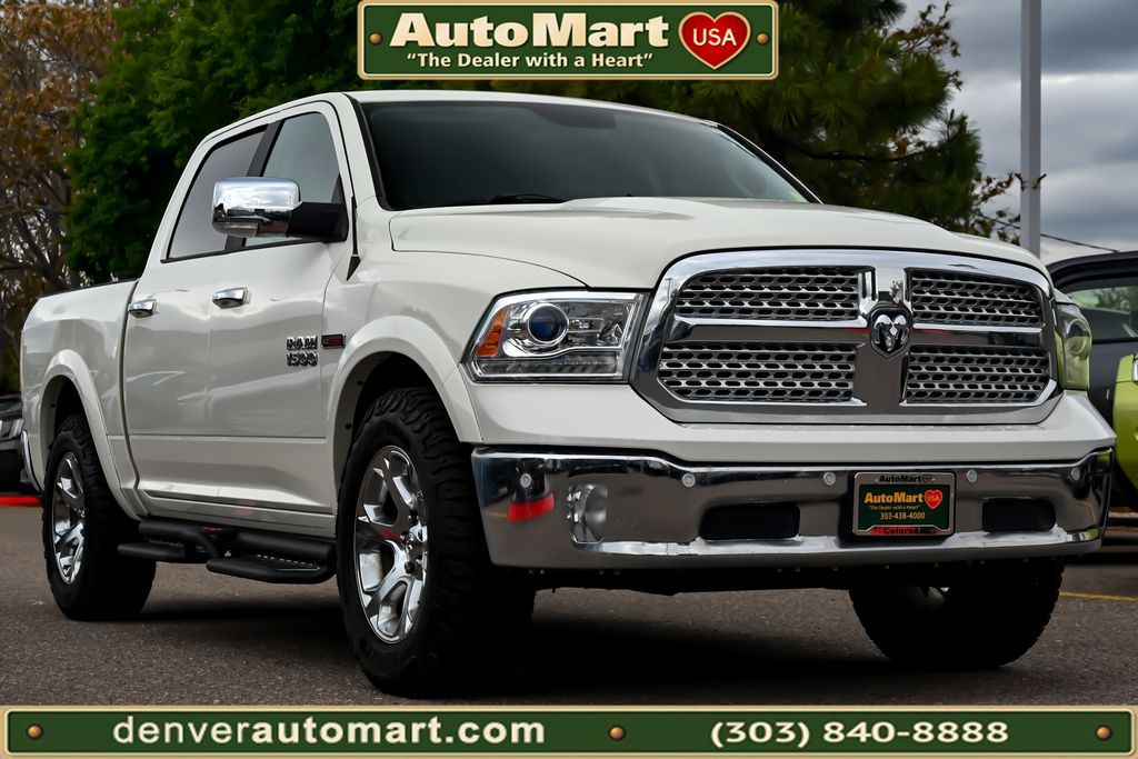 2018 RAM 1500 Laramie 4x4 Crew Cab 5'7's photo
