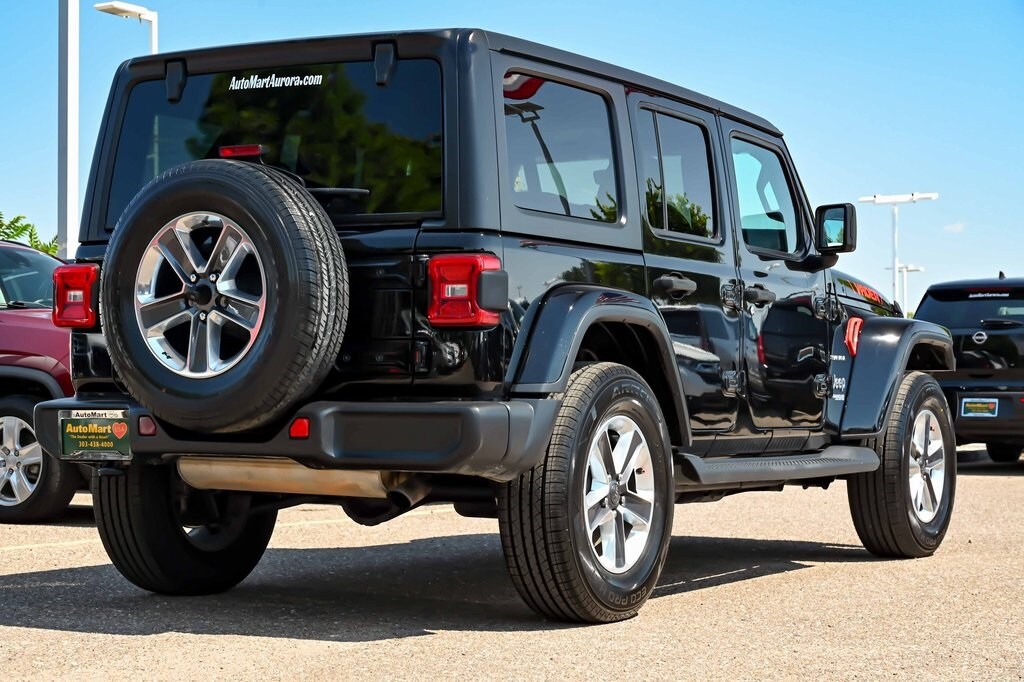 2019 Jeep Wrangler Unlimited Sahara photo 2