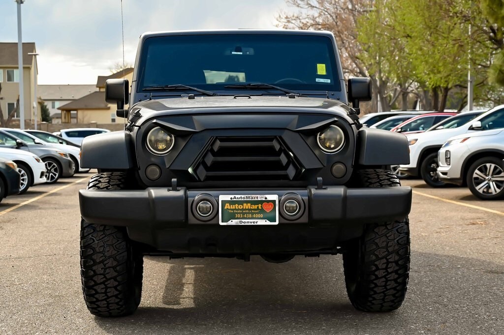 2017 Jeep Wrangler Unlimited Sport photo 2