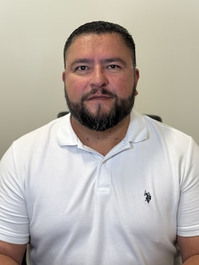 Staff member Rafael Perez  from ID_a9ffc1