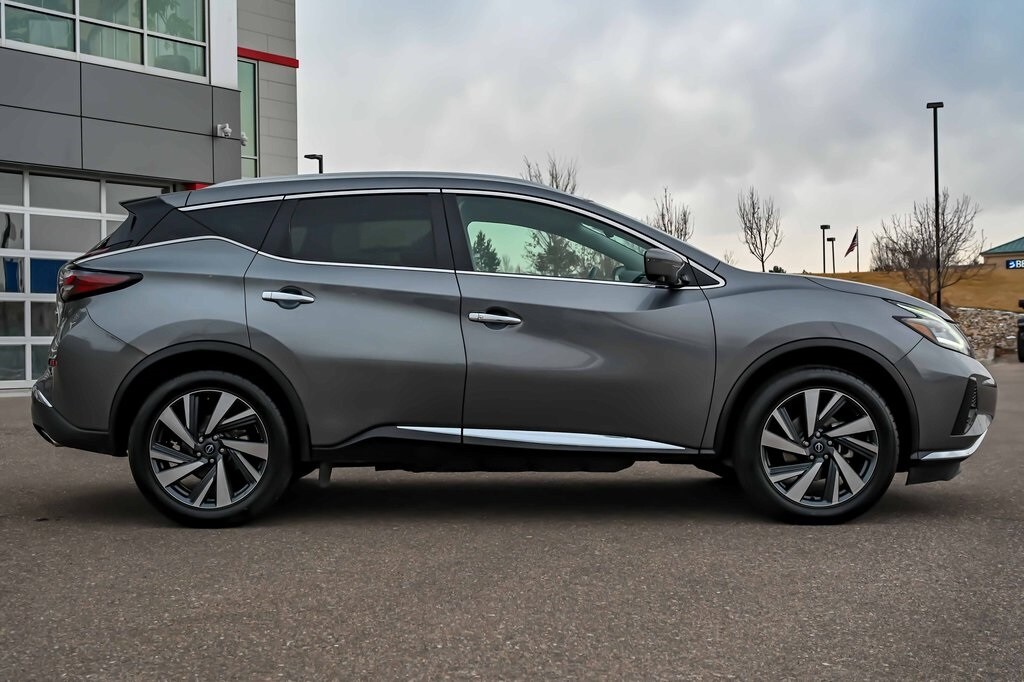 2023 Nissan Murano SL photo 3