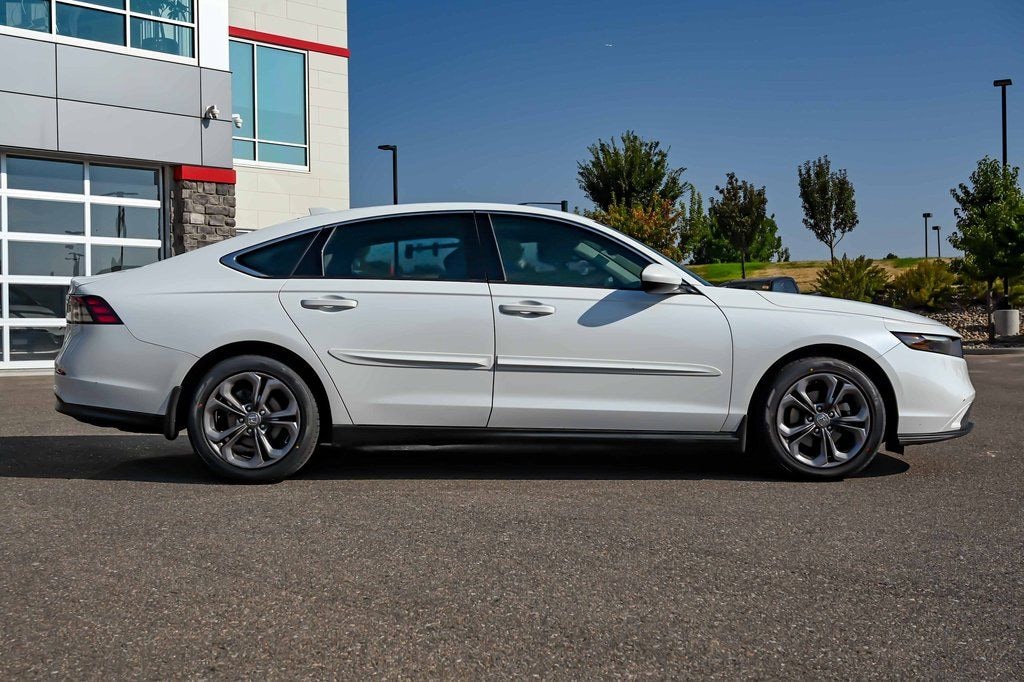 Used 2023 Honda Accord EX Sedan