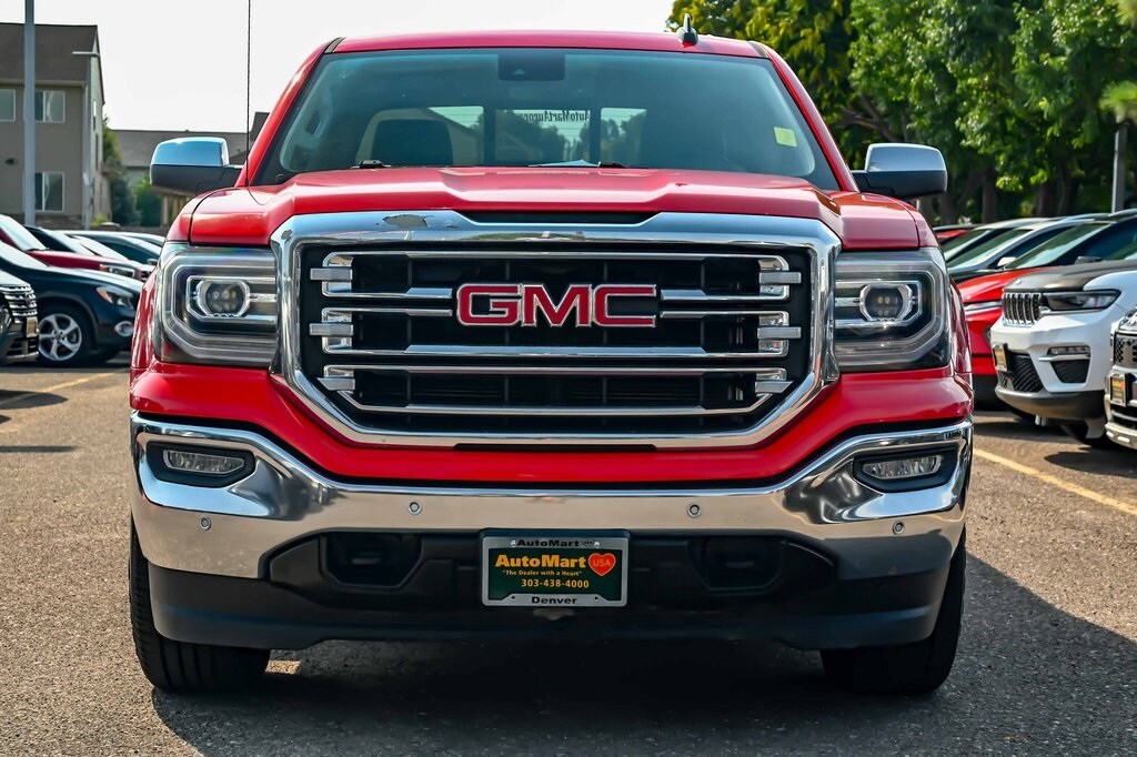 2017 Gmc Sierra 1500 SLT photo 2