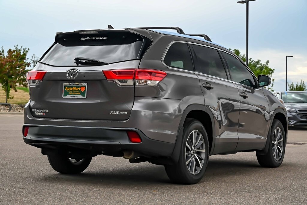 2019 Toyota Highlander XLE photo 4