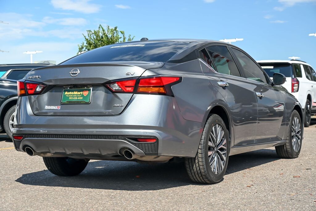 Used 2023 Nissan Altima 2.5 SV Sedan