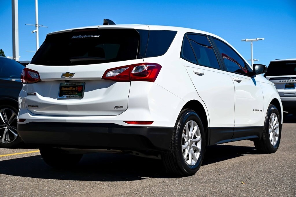 2020 Chevrolet Equinox LS photo 4