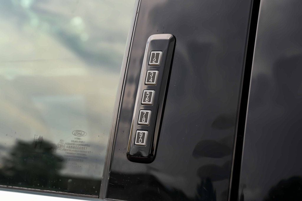 2023 Ford F-150 Platinum - Photo 10