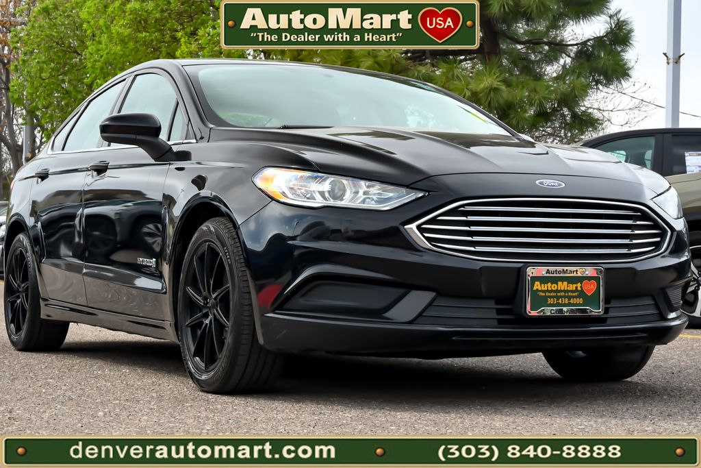 2017 Ford Fusion Hybrid SE