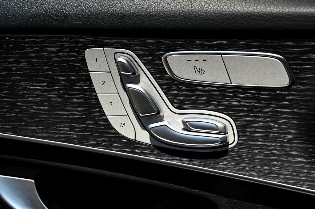 Image of 2021 Mercedes-Benz GLC 300 4MATIC SUV
